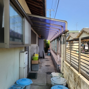 建物裏側(外観)