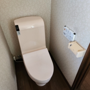 ２楷トイレ